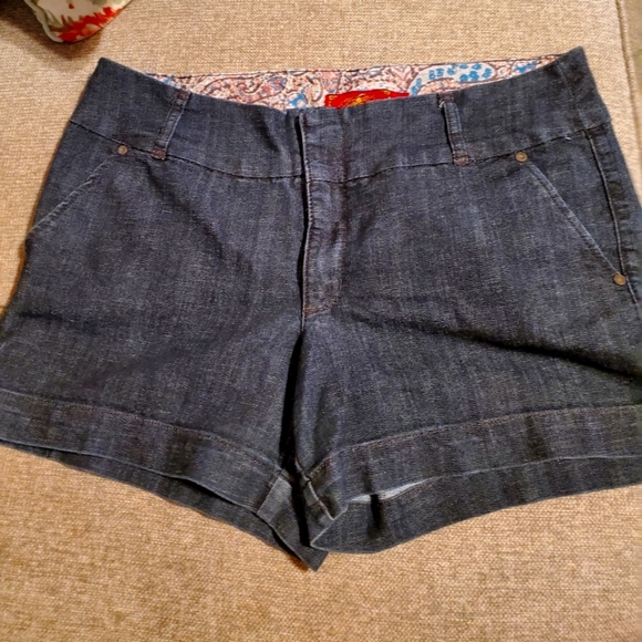 one 5 one Pants - One 5 One jean shorts size 16